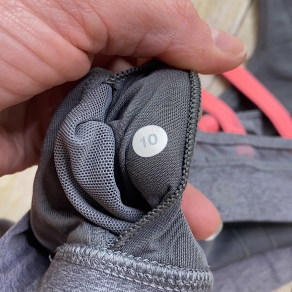 Lululemon Sports Bra - Picture 5 of 5